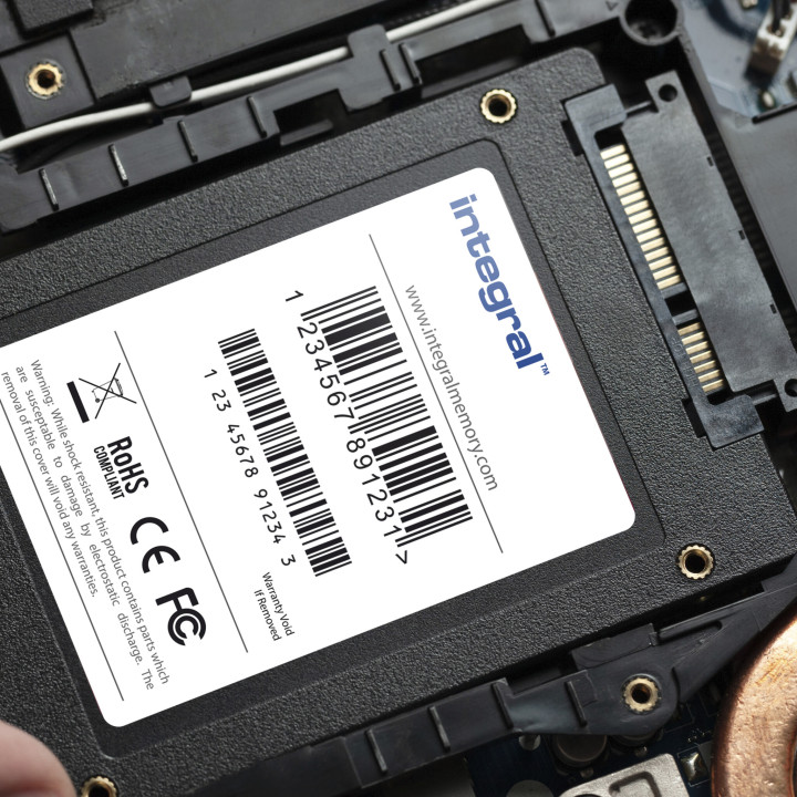 Integral INSSD1TS625V2P disque SSD 1 To 2.5" Série ATA III TLC