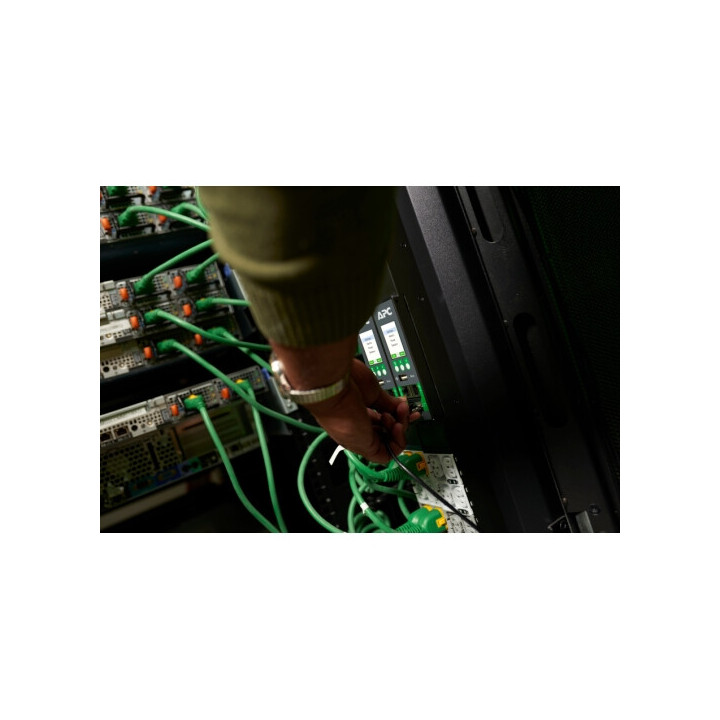 APC APDU10351SM unité de distribution d'énergie 48 sortie(s) CA 0U Noir