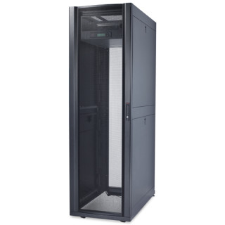 APC Panneau de distribution modulaire monté en rack , 138 kVA, 200 A, 400 V, 18 pôles, 5U - Professionnels