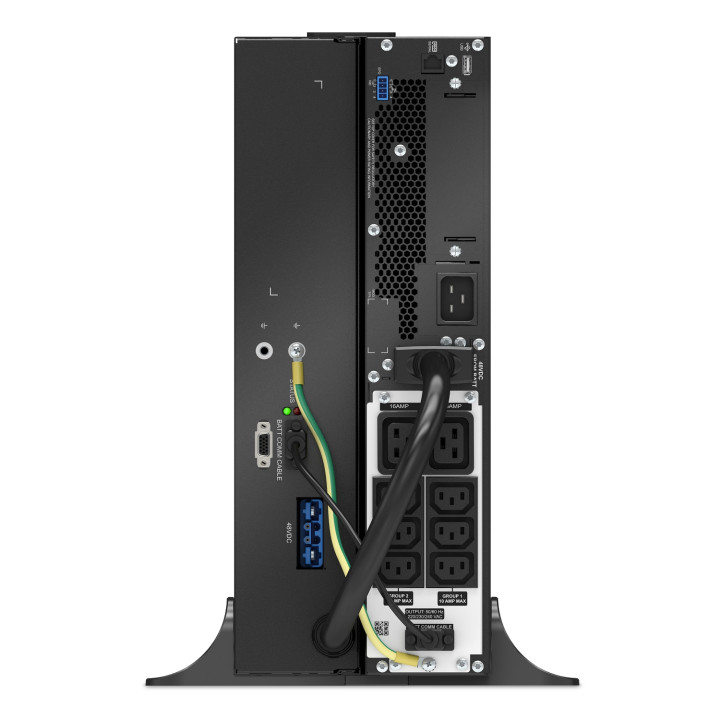 APC SRTL3000RM4UXLI alimentation d'énergie non interruptible Double-conversion (en ligne) 3 kVA 2700 W 8 sortie(s) CA