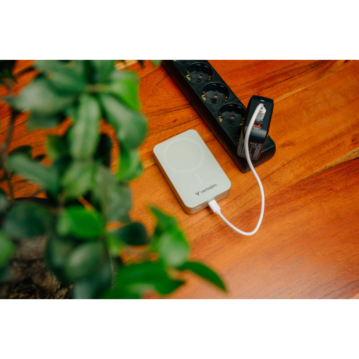 Verbatim Charge 'n' Go Essentials 20000 mAh Recharge sans fil Vert
