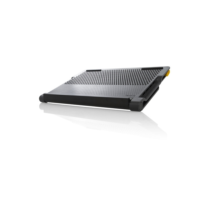 Targus Chill Mat™+ with 4-Port Hub