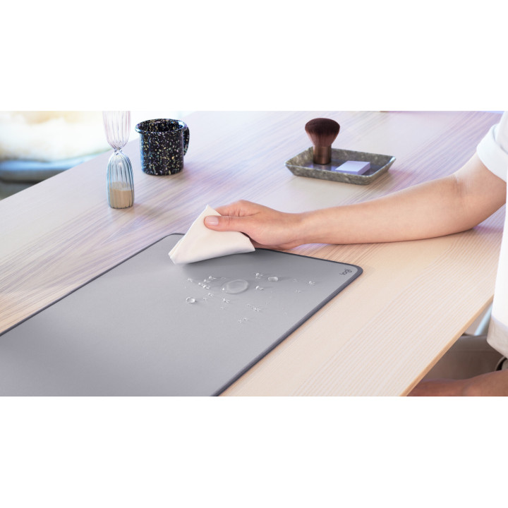 Logitech Desk Mat