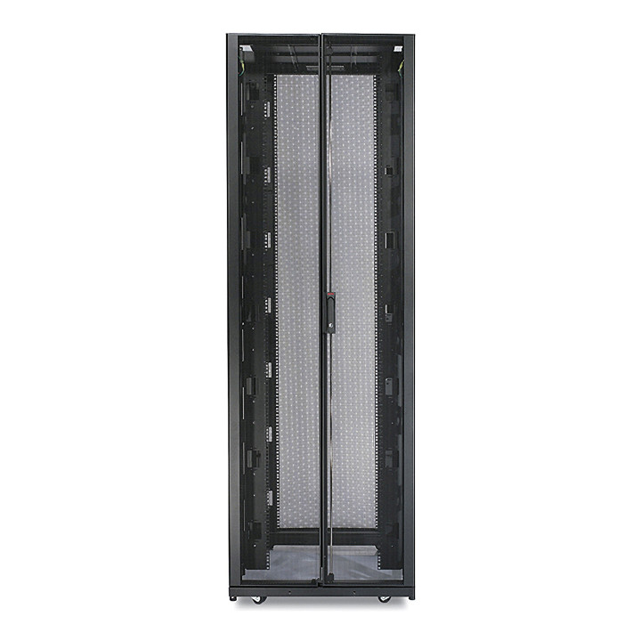 APC NetShelter SX 42U 750 mm de largeur x 1070 mm de profondeur Enveloppe avec côtés Noir - 907 kg. Emballage antichoc