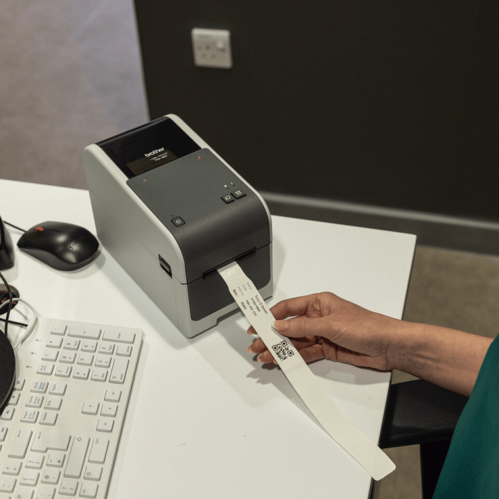 Brother TD-2320D300 - Imprimante d'étiquettes réseau de bureau 2 pouces