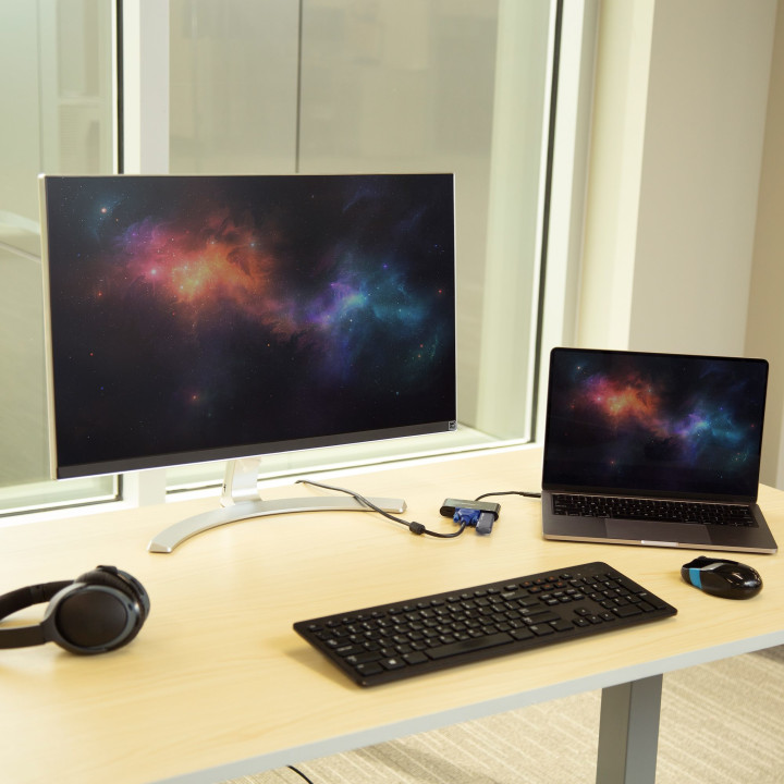 StarTech.com Adaptateur multifonction USB-C vers VGA avec port USB-A et Power Delivery