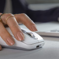 Logitech 910-006929 souris Bureau Droitier RF sans fil + Bluetooth Laser 8000 DPI