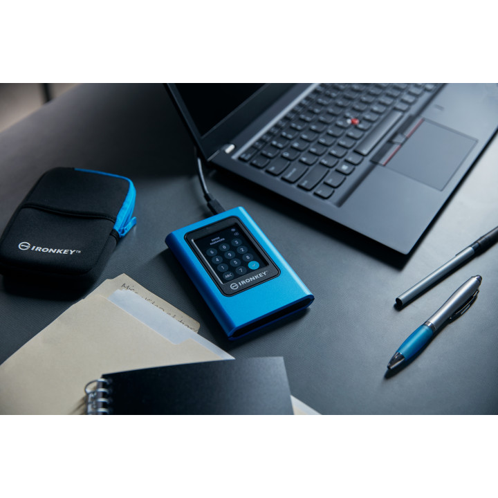 Kingston Technology IronKey 960Go Vault Privacy 80 XTS-AES 256-bit SSD externe chiffré