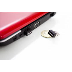 Verbatim Clé NANO USB Store 'n' Stay 16 Go
