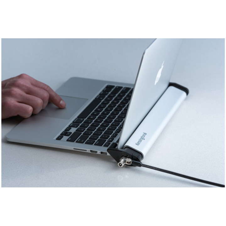 Kensington Station de sécurité 2.0 pour ordinateurs 11 à 15.6’’ avec câble de sécurité